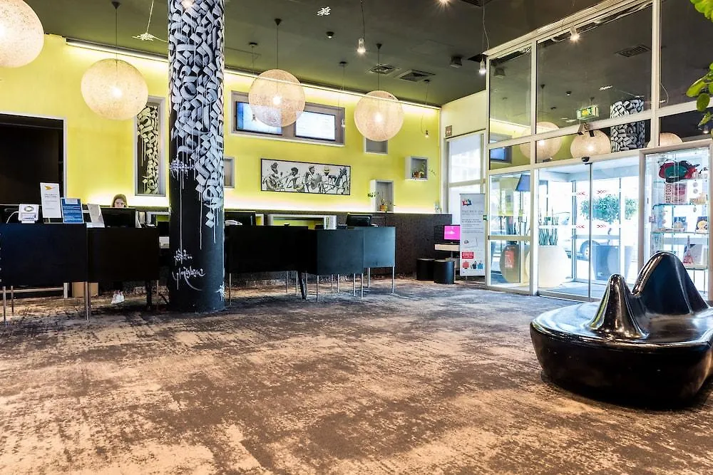 Ibis Styles Bercy Parigi