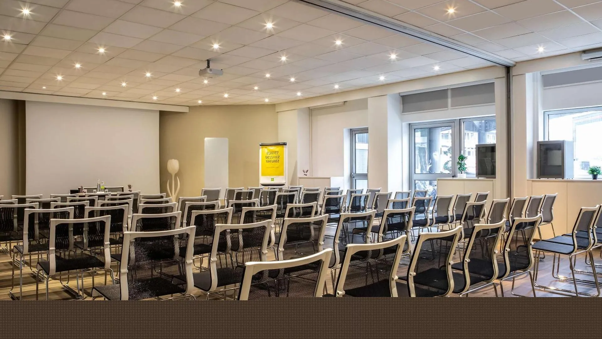 Ibis Styles Bercy Parigi